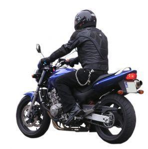 Quais são os regulamentos para ciclomotores e motociclos em Espanha?