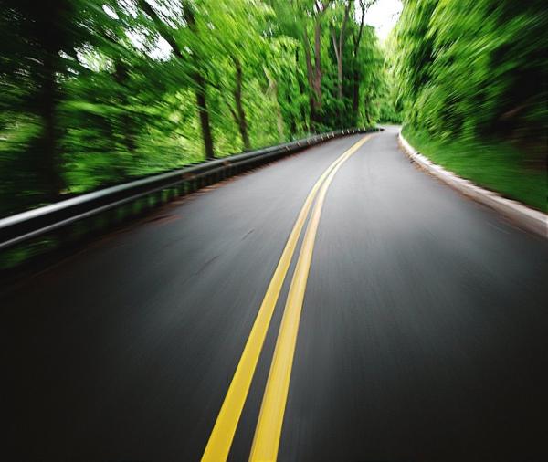 Como viajar em segurança na estrada – 6 passos