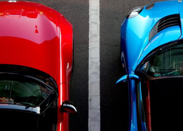 Qual é a diferença entre um carro novo e um carro de 0 km?